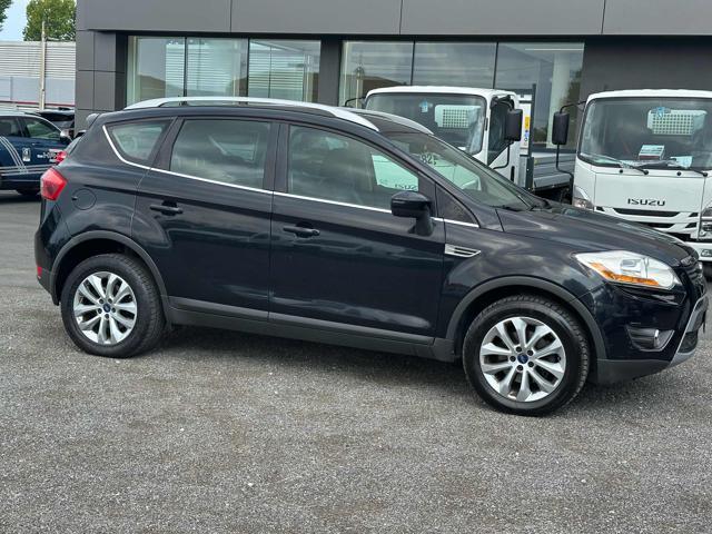 FORD Kuga + 2.0 TDCi 140 CV 2WD DPF
