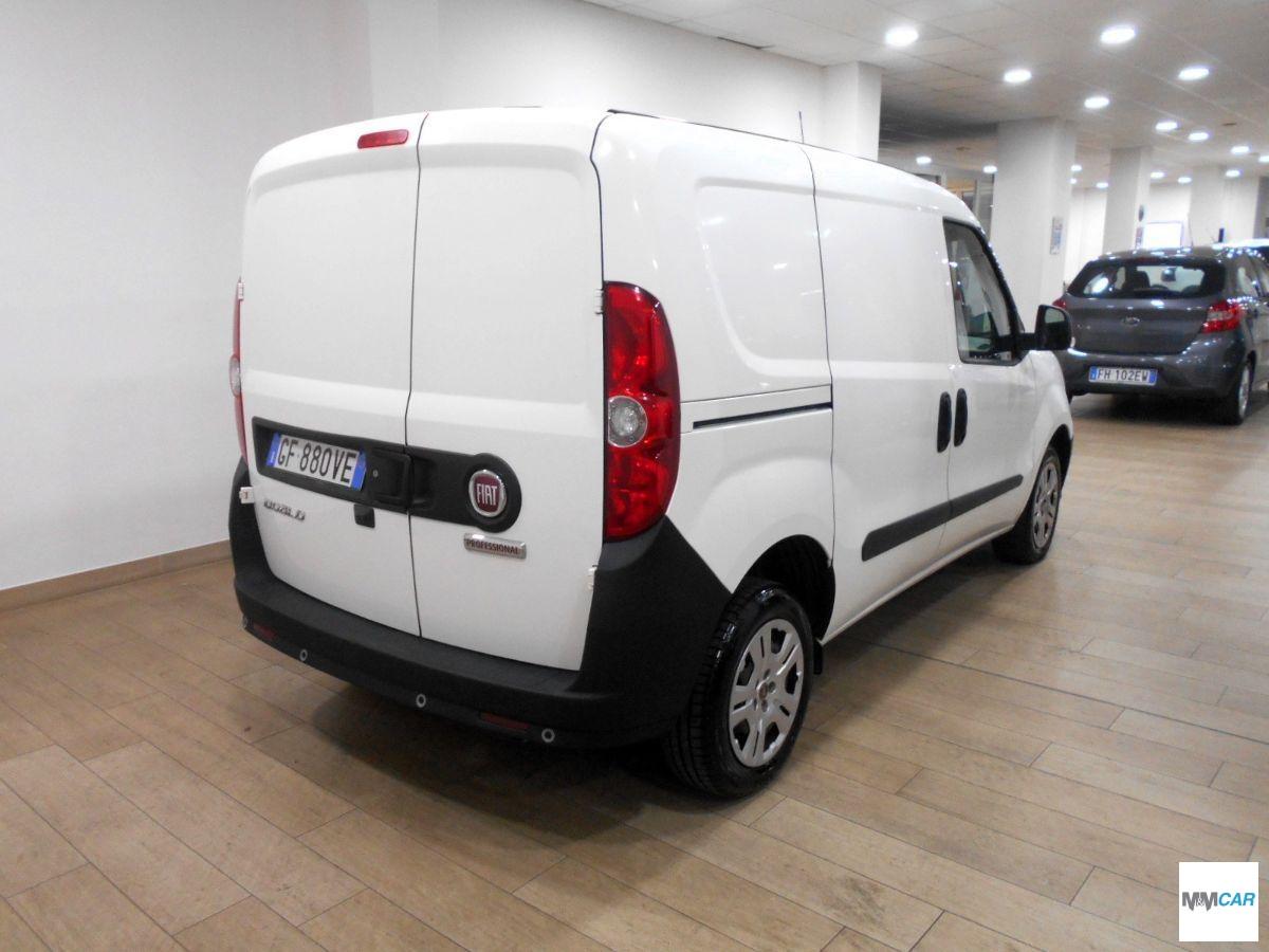 FIAT FIAT DOBLO' CARGO MAXI LH1 LOUNGE