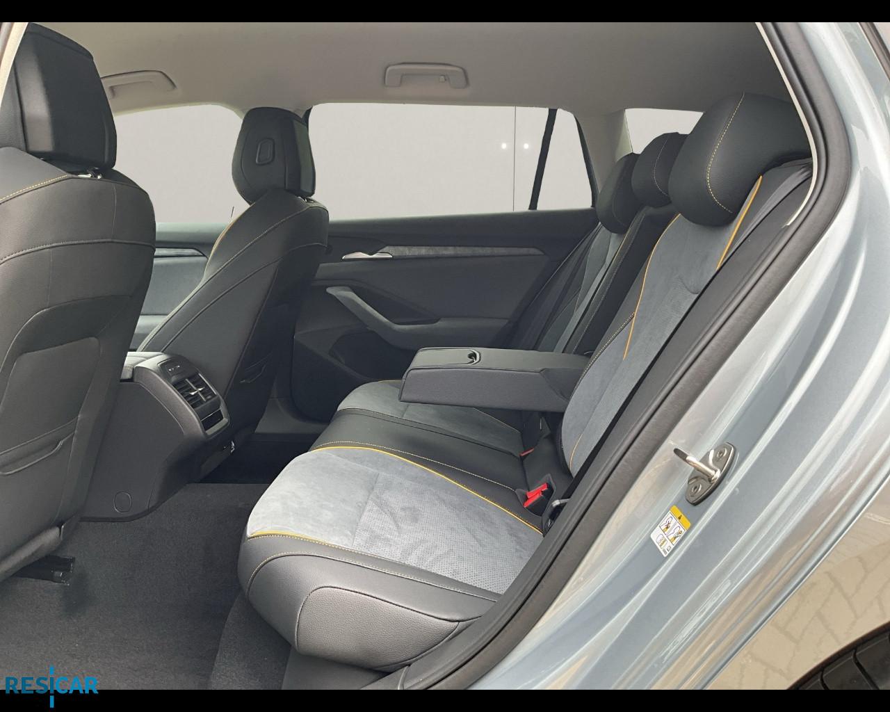 SKODA Superb Wagon Style 2,0 TDI 110 kW (150 CV) 7 marce - DSG
