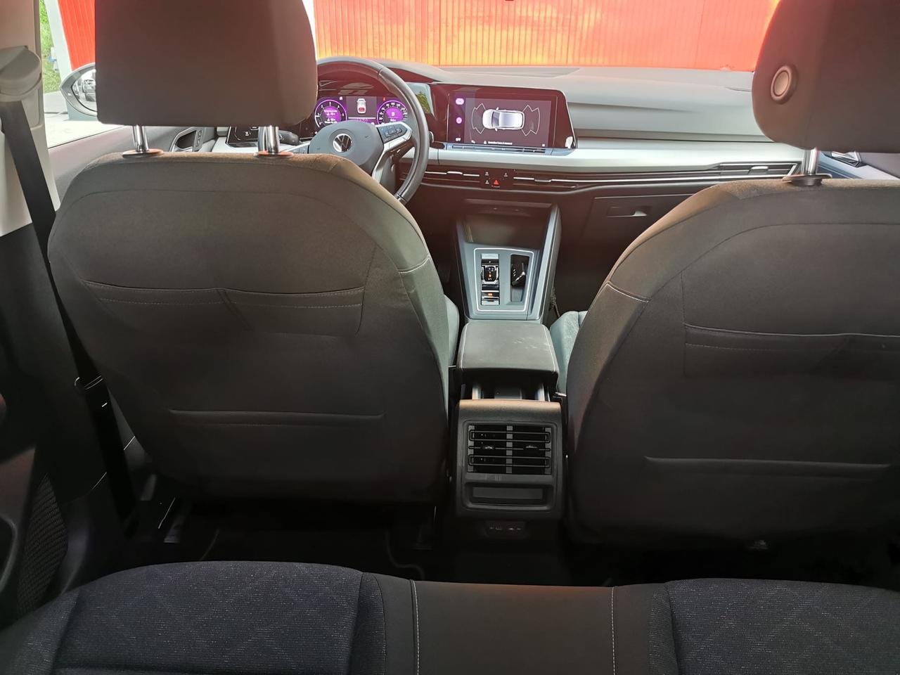 VW Golf 8 2.0 TDI 150 CV DSG SCR Life