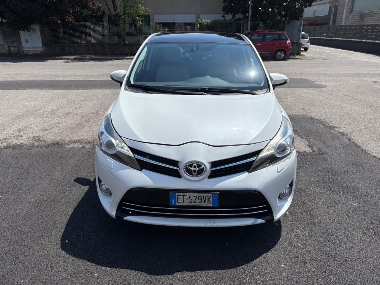 Toyota Verso 1.6 D 110cv euro5 full 7 posti