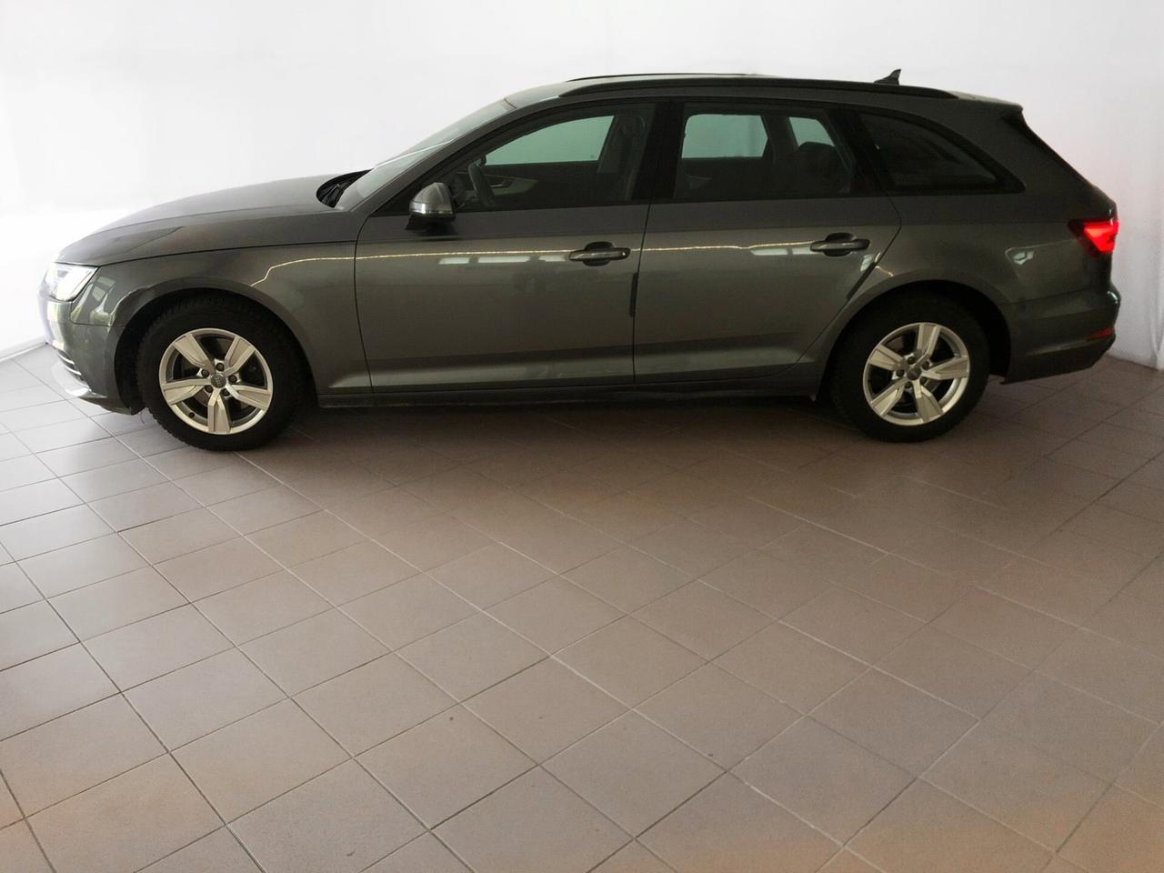 Audi A4 Avant 35 TDI S tronic Business