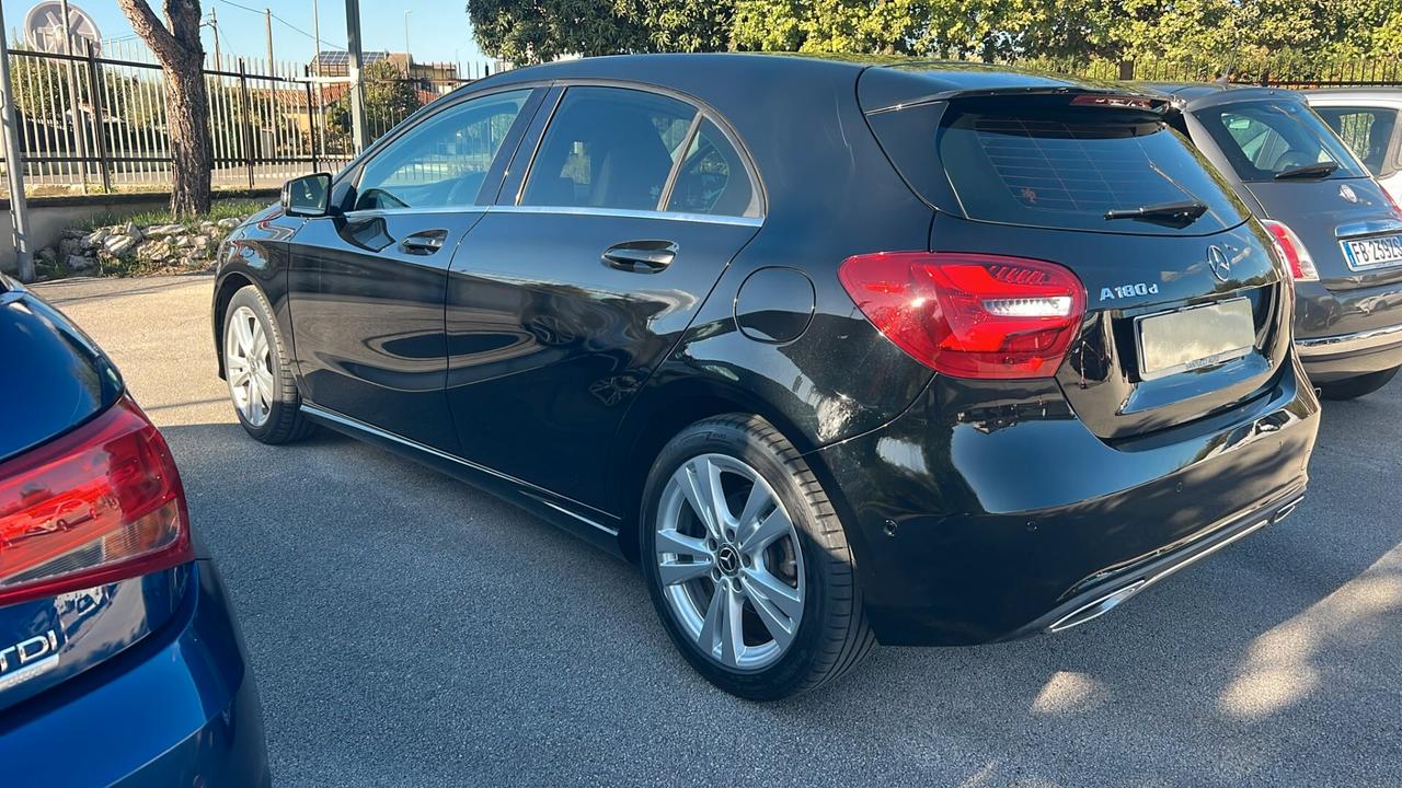 Mercedes-benz A 180 d Automatic Sport Neopatentati