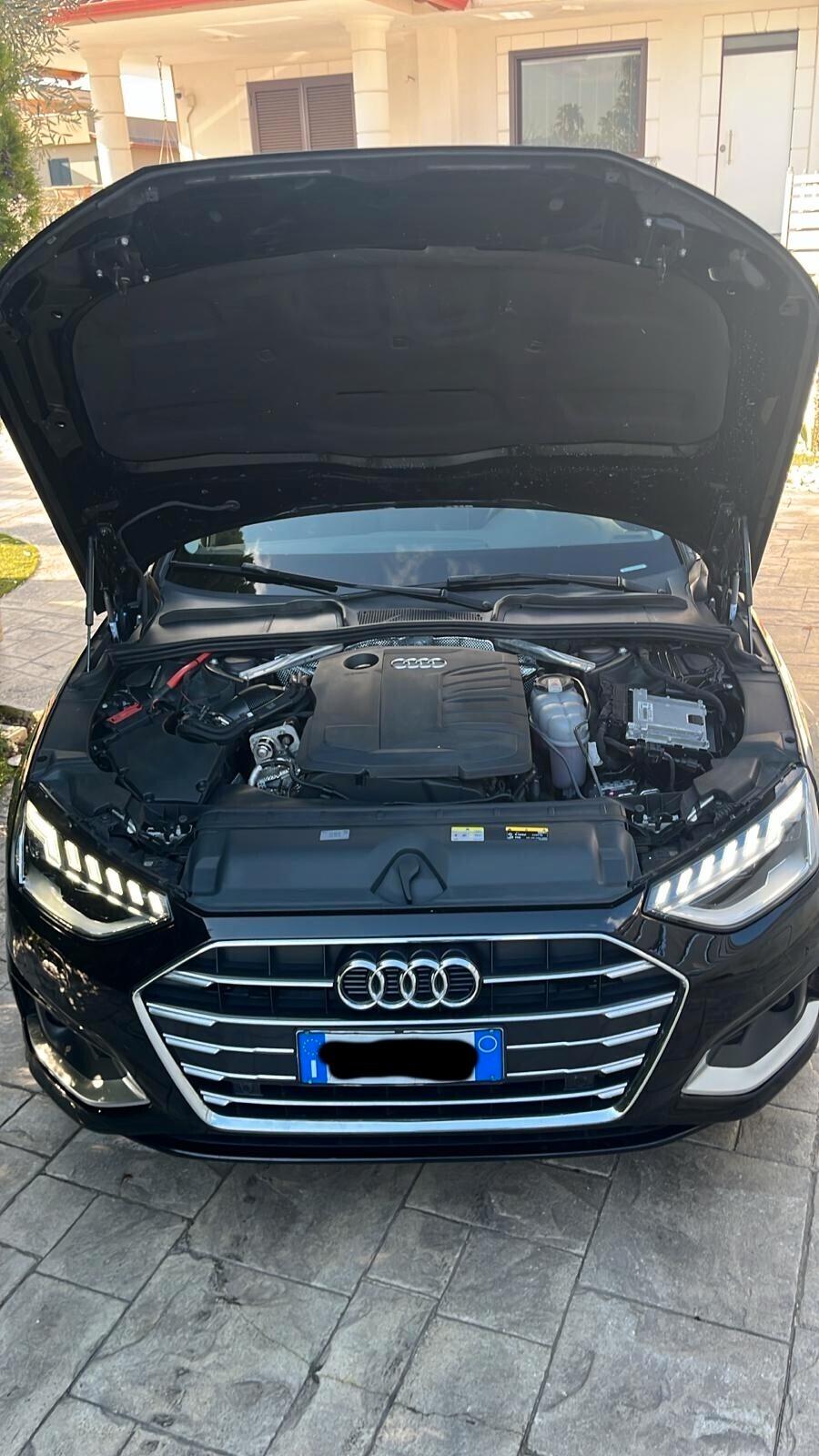 Audi A4 30 TDI/136 CV S tronic Business Advanced 28.000km 2023