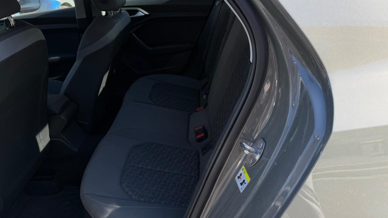 Audi A1 SPB 30 TFSI S tronic Identity Black led navi car play cockpit pdc cerchi 17 clima automatico