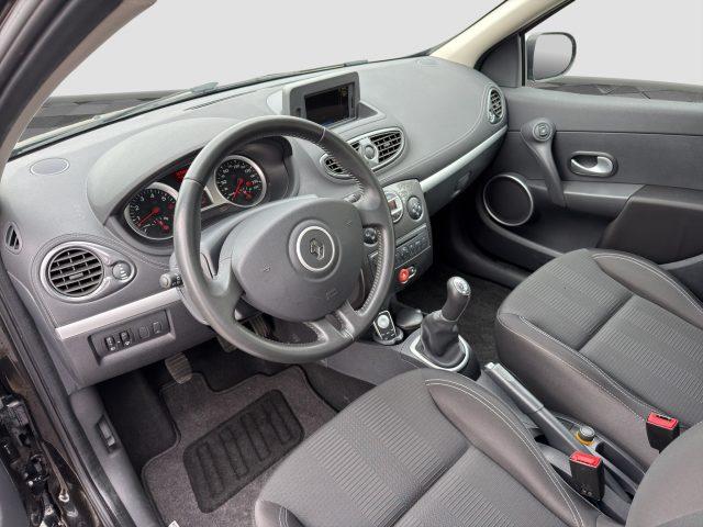 RENAULT Clio Clio 1.2 16V 5 porte Dynamique