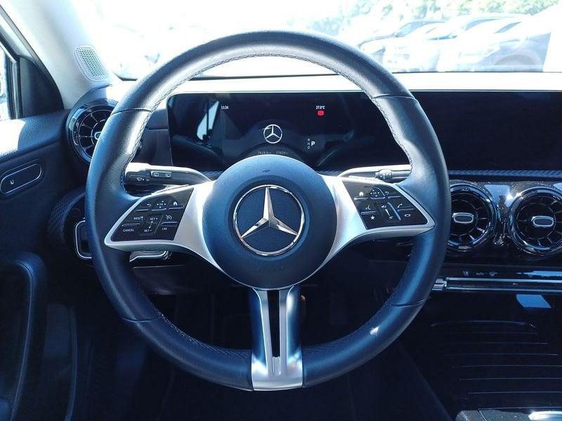 Mercedes-Benz Classe A A 180 d Automatic Advanced