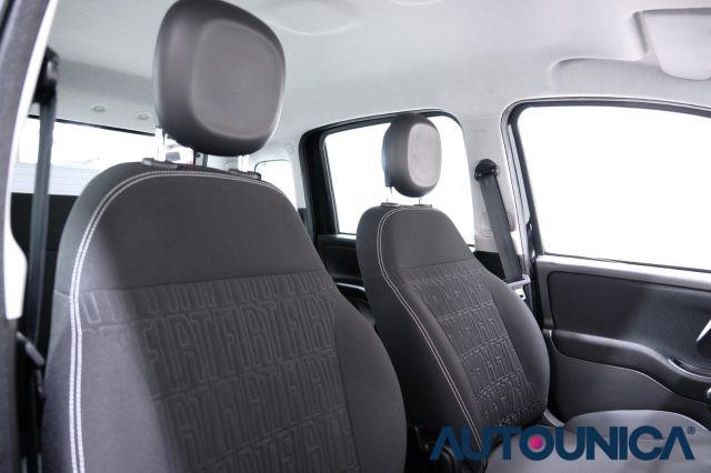 FIAT Panda 1.0 FIREFLY S&S HYBRID CITY LIFE NEOPATENTATI