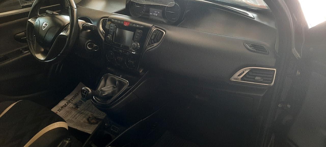 Lancia Ypsilon 1.3 MJT 16V 95 CV 5 porte S&S Mya