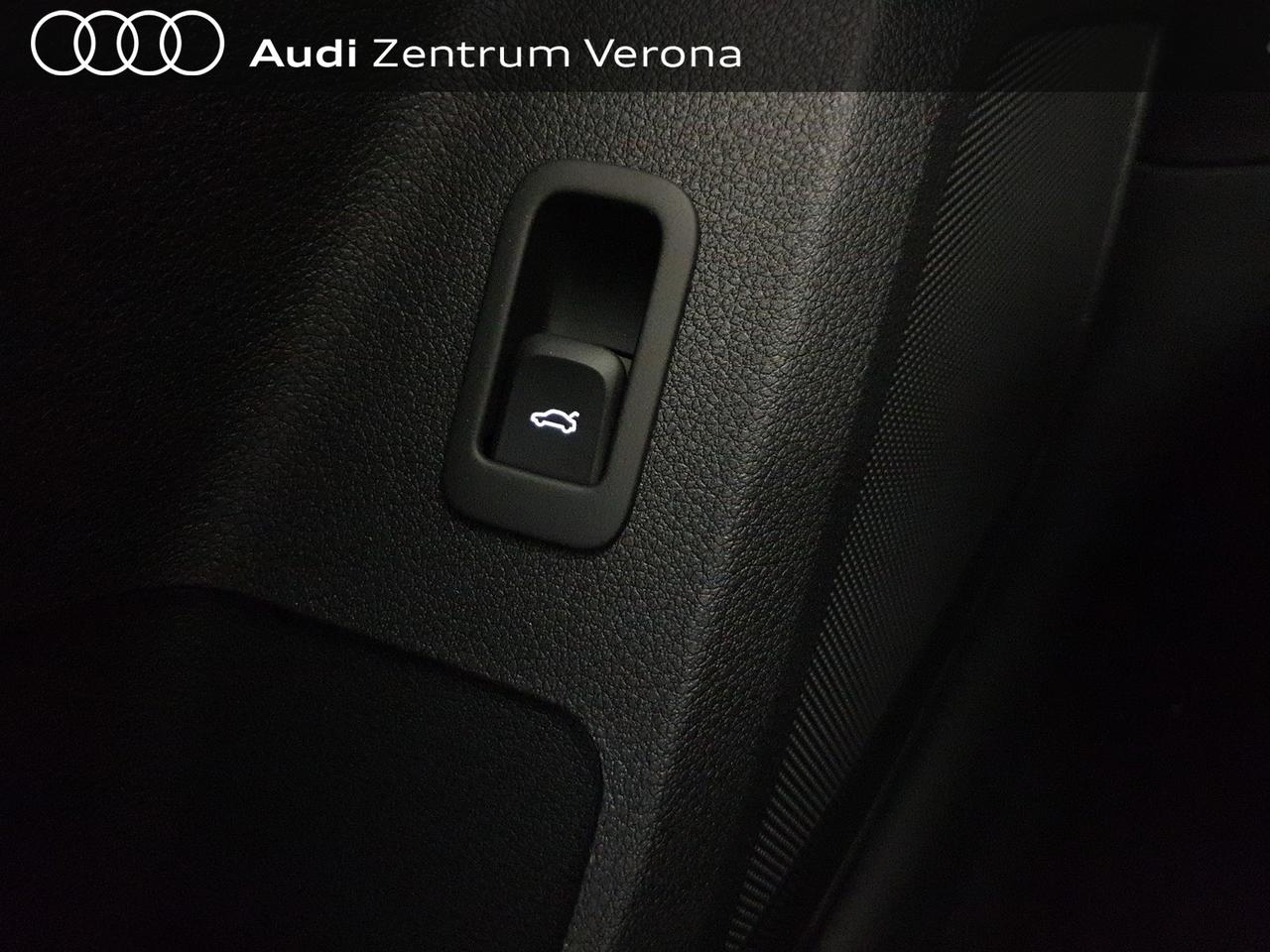 35TDI 150CV S tronic Identity Black