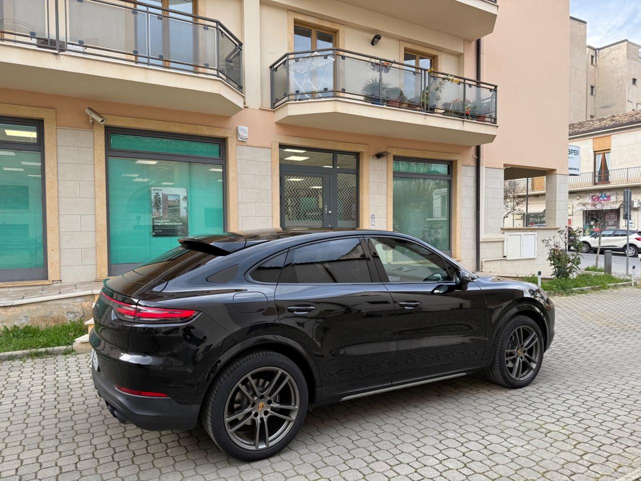 Porsche Cayenne Coupé 3.0 V6