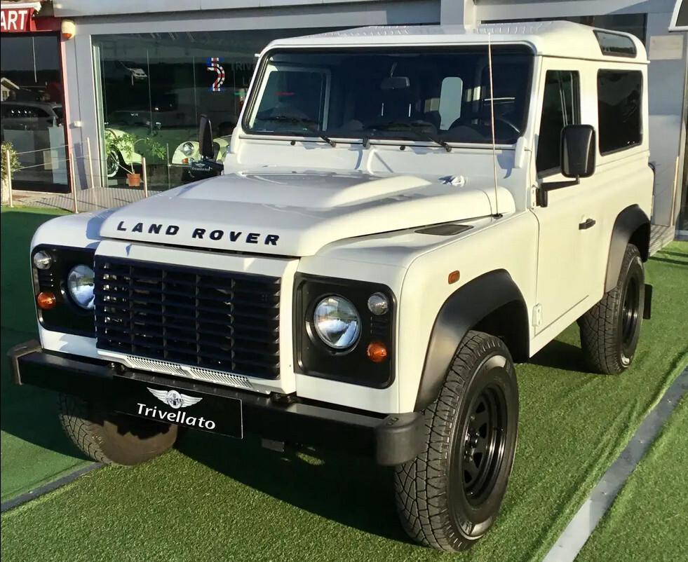 Land Rover Defender 90 2.2 TD4 Station Wagon N1