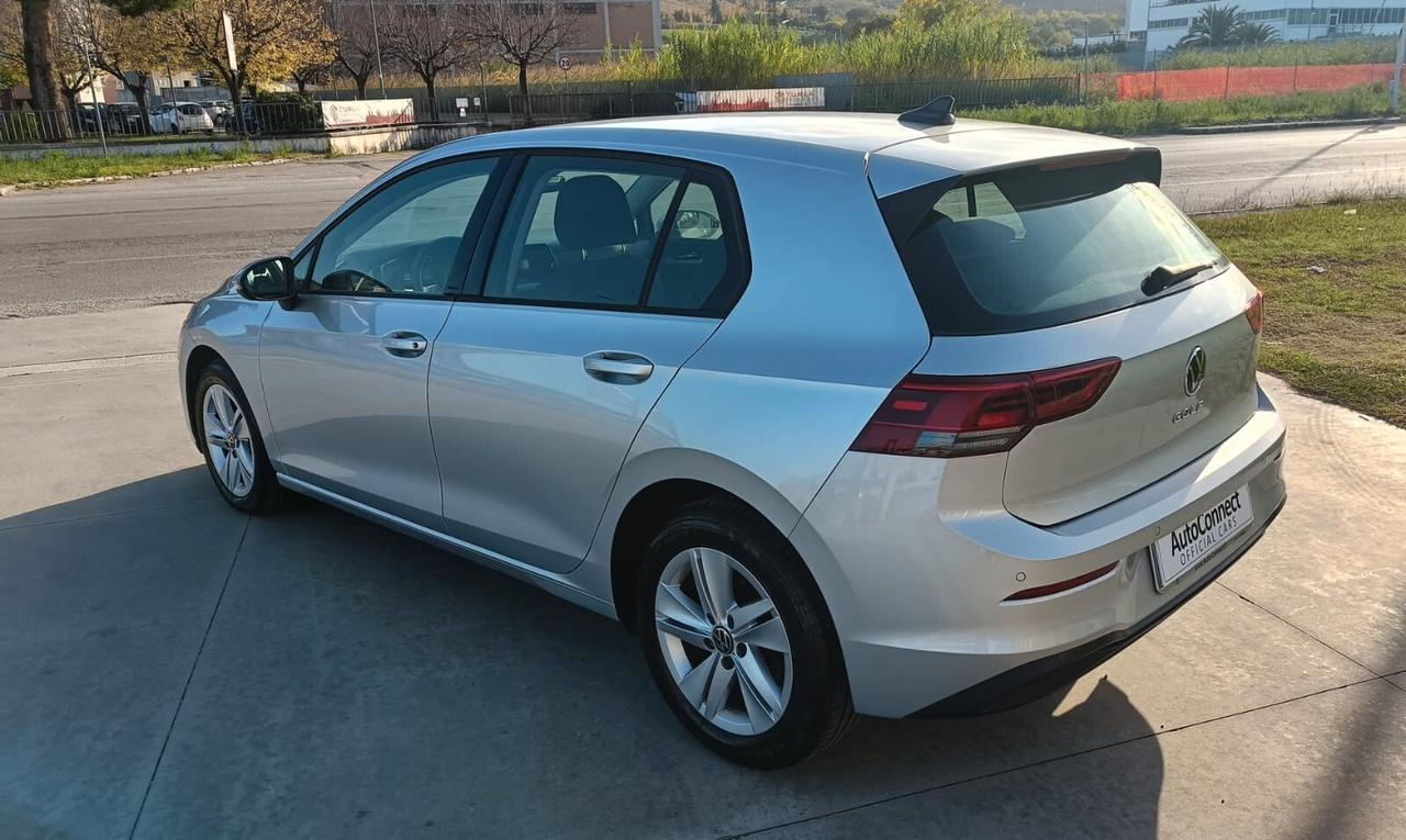 Volkswagen Golf 8 2.0 TDI 115 CV SCR Life