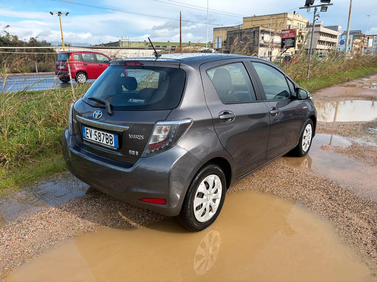 TOYOTA YARIS HYBRID 1.5 STYLE 104.000 KM GARANTITA