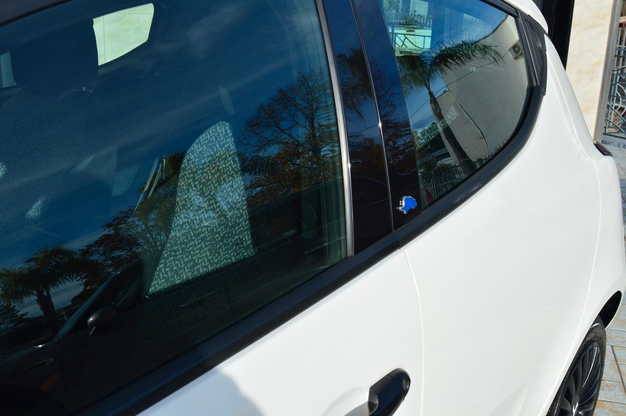 Lancia Ypsilon 1.2 69Cv Elefantino Blu - Km 78000