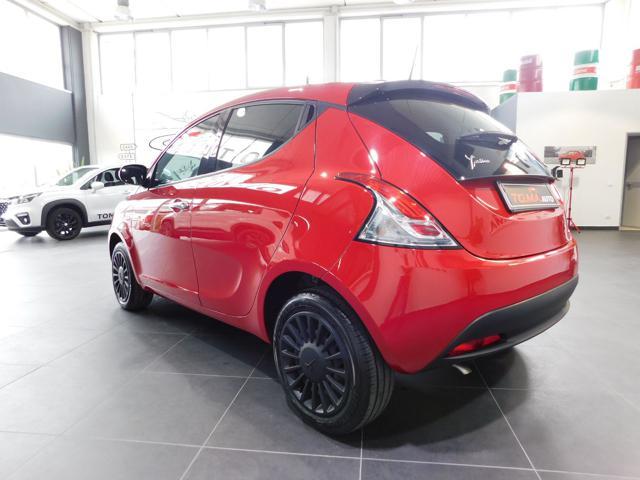 LANCIA Ypsilon 1.0 FireFly 5 porte S&S Hybrid ADATTA A NEO PAT.