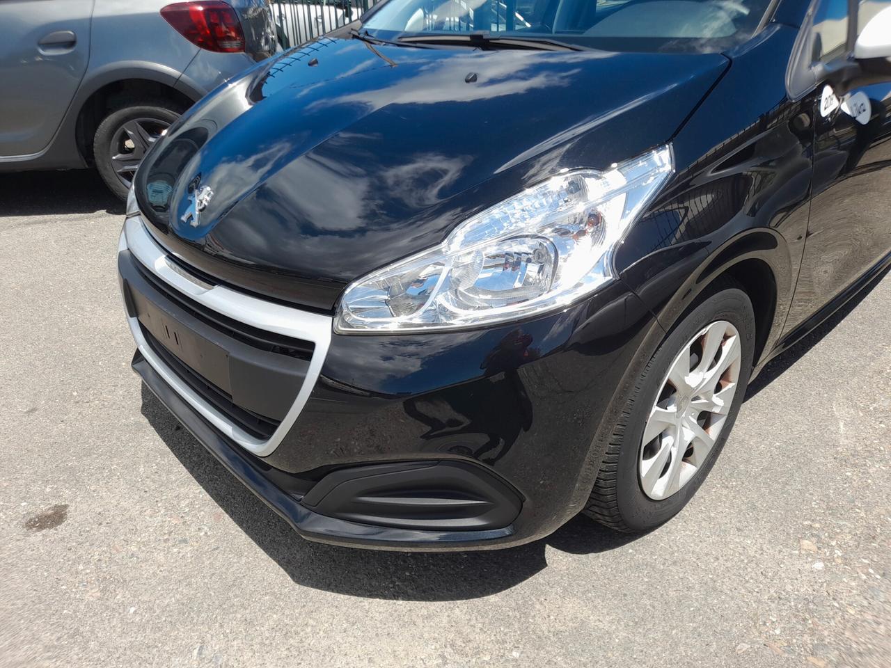 Peugeot 208 1.2 benzina 68 CV 5 porte Active