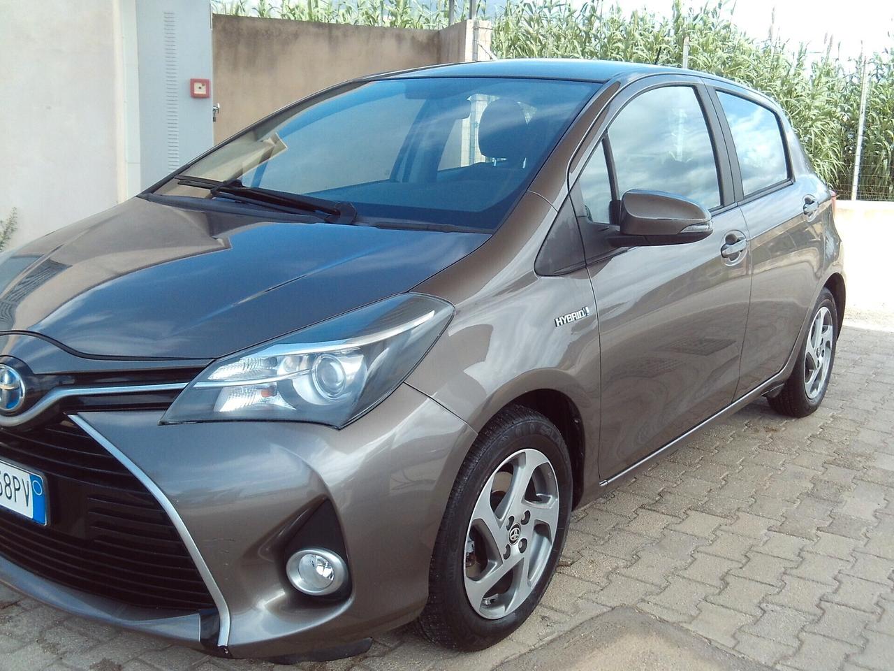 Toyota Yaris 1.5 Hybrid 5 porte Active