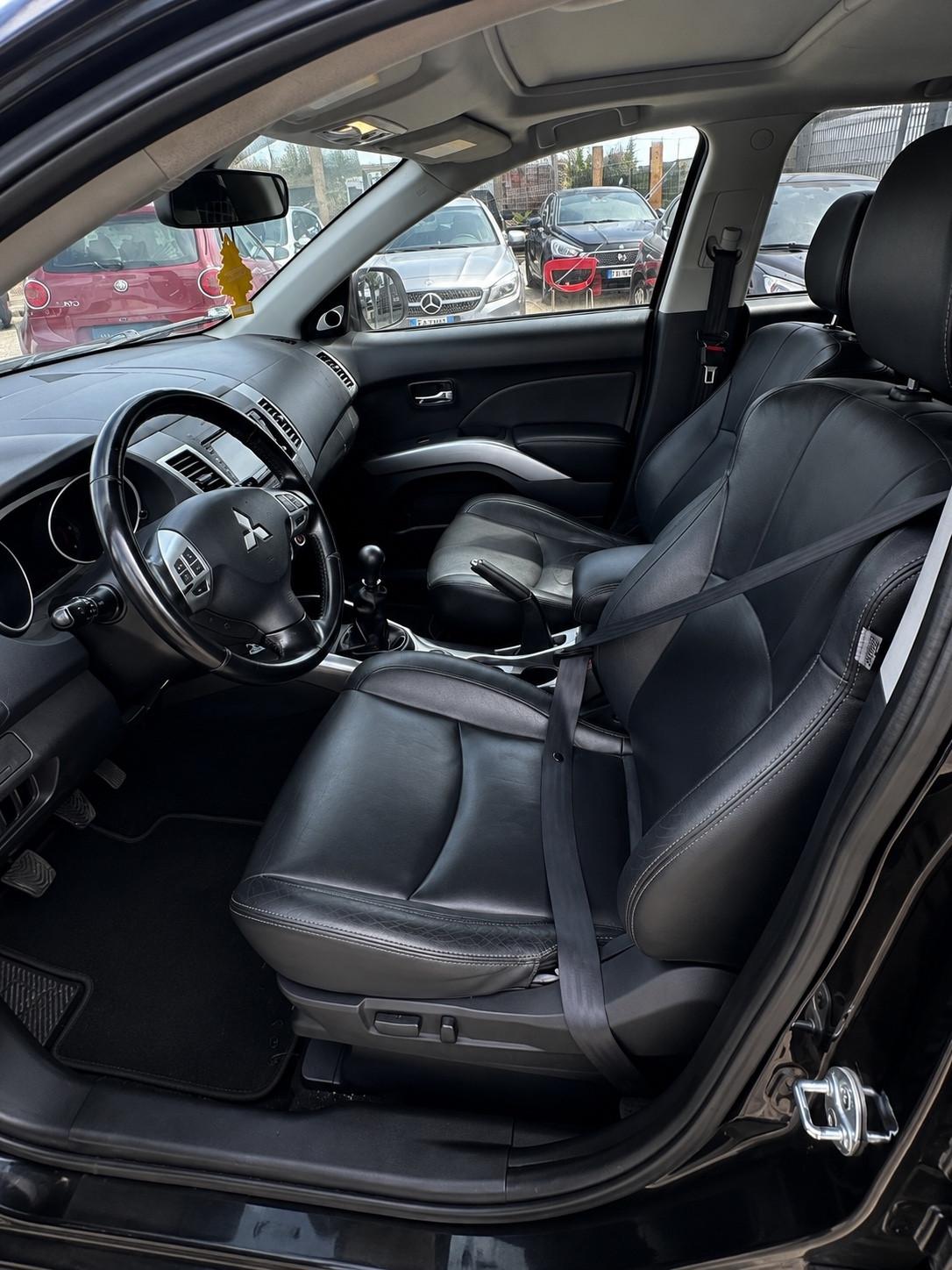 Mitsubishi Outlander 2.0 DI-D Intense DPF