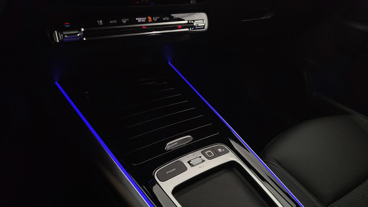Mercedes-Benz GLA 200 d automatic