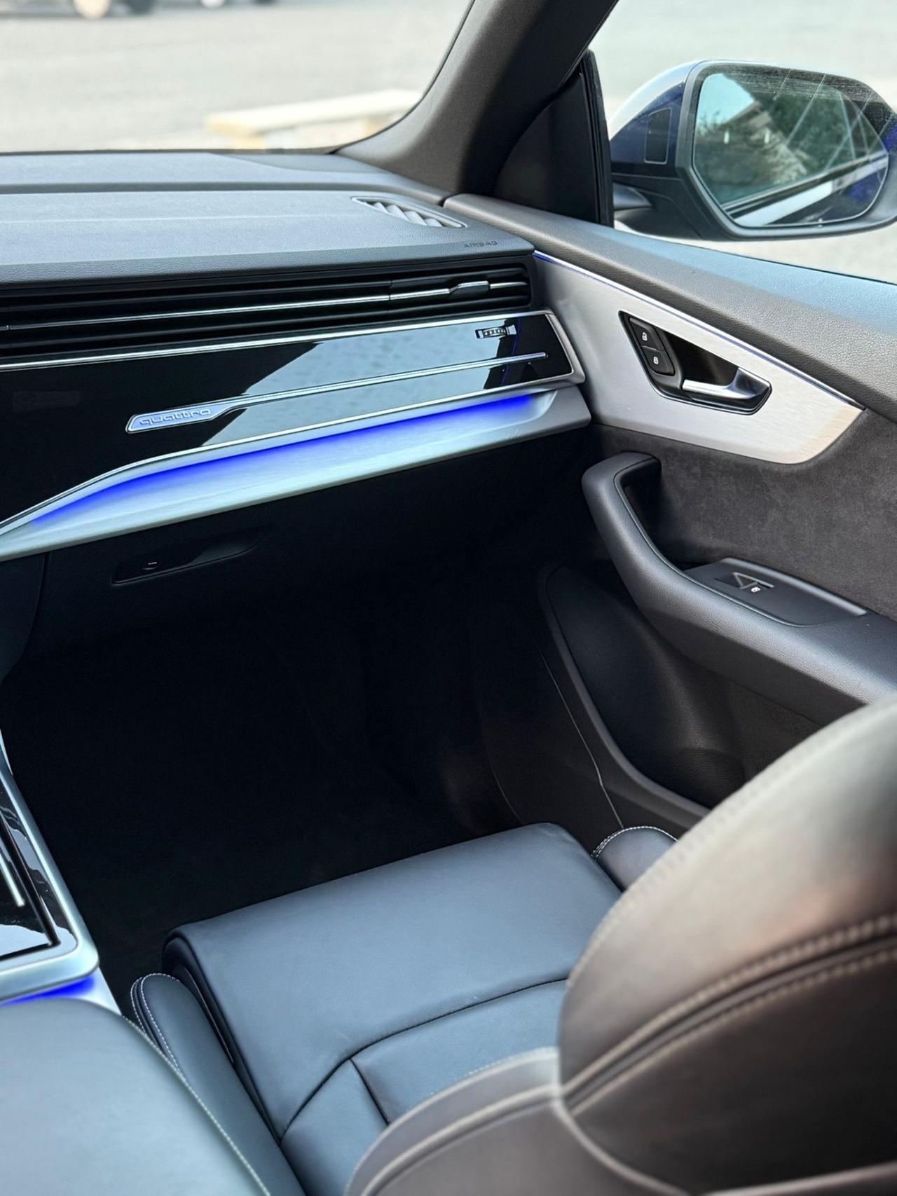 Audi Q8 50 TDI 286 CV quattro S Line Identity Black