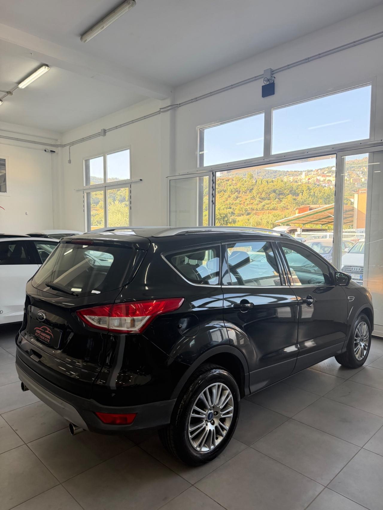 Ford Kuga 2.0 TDCI S&S 2WD Titanium FINANZIABILE