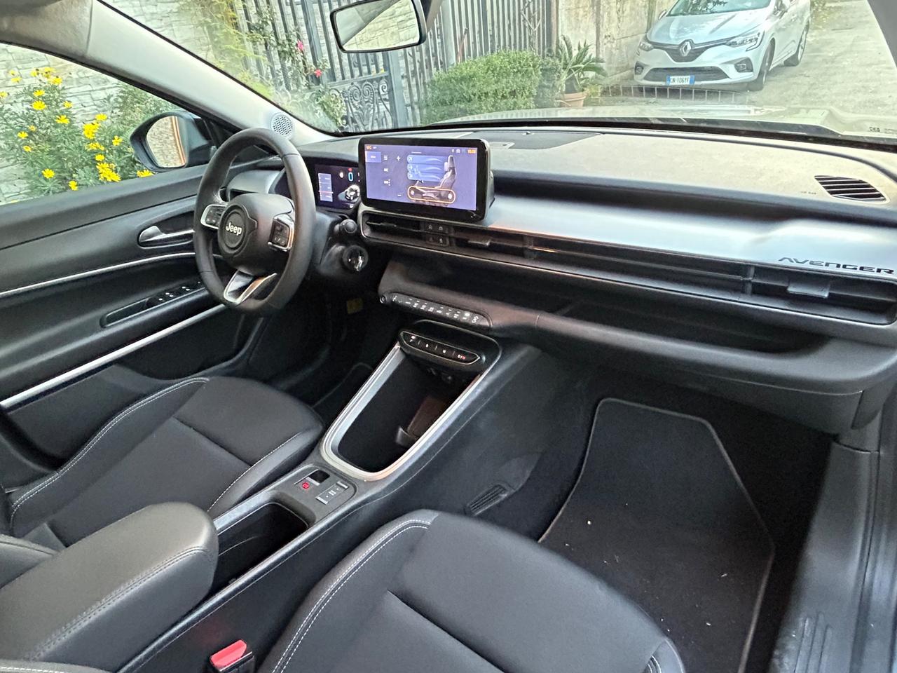 Jeep Avenger 1.2 Turbo 100 CV MHEV Altitude