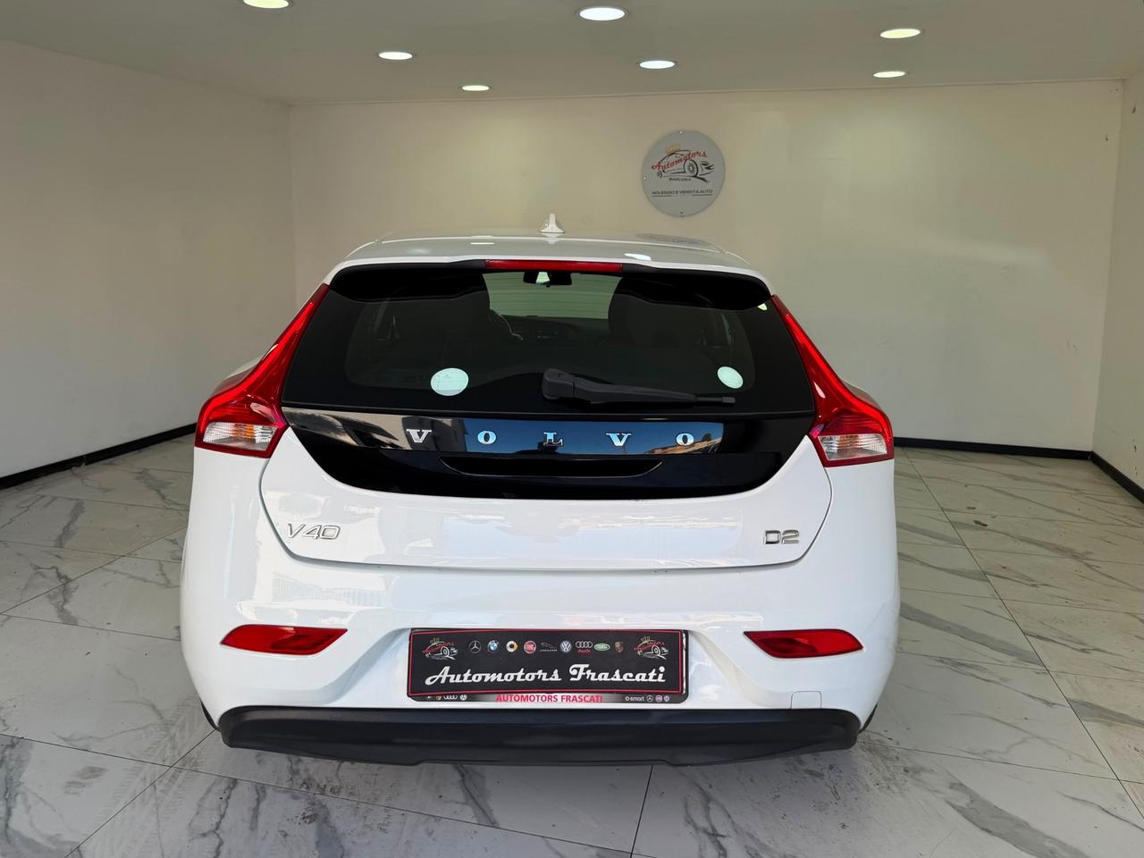 Volvo V40 D2 2.0 TDI 120 CV -UNIPRO-GARANTITA -2018