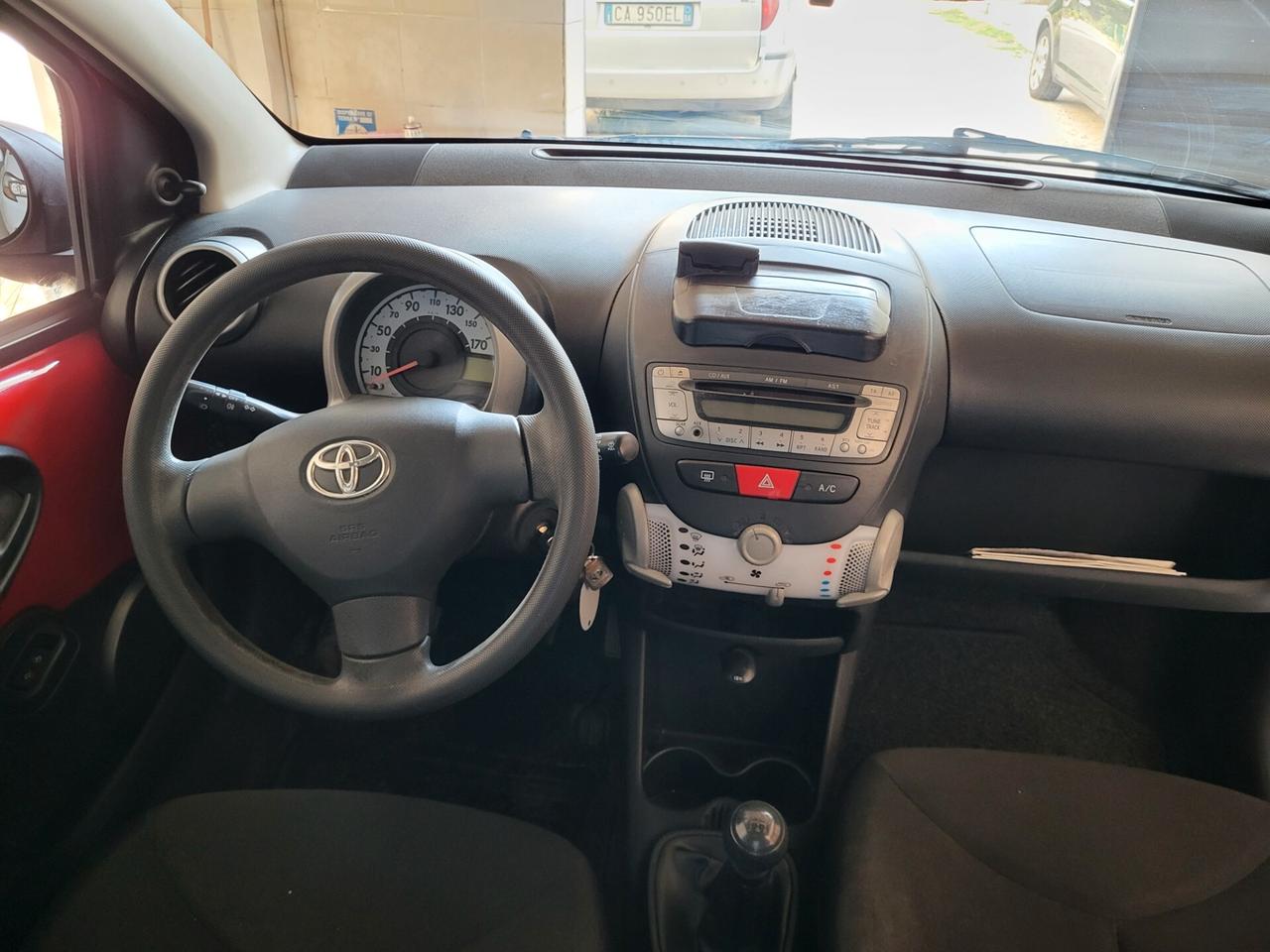 Toyota Aygo 1.0 12V VVT-i 3 porte Active Connect