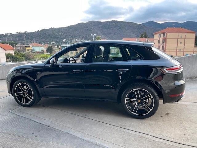 Porsche Macan 2.0