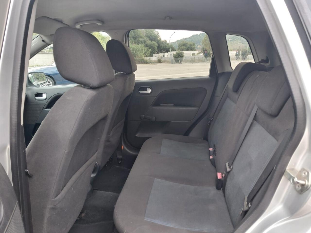 Ford Fiesta 1.4 TDCi 5p. Tecno