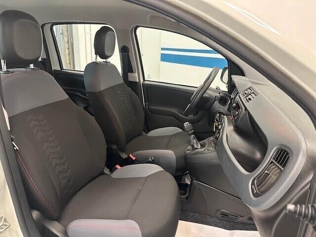 Fiat Panda 1.2 Pop s * 10.000 KM * EURO 6 * NEOPATENTATI*