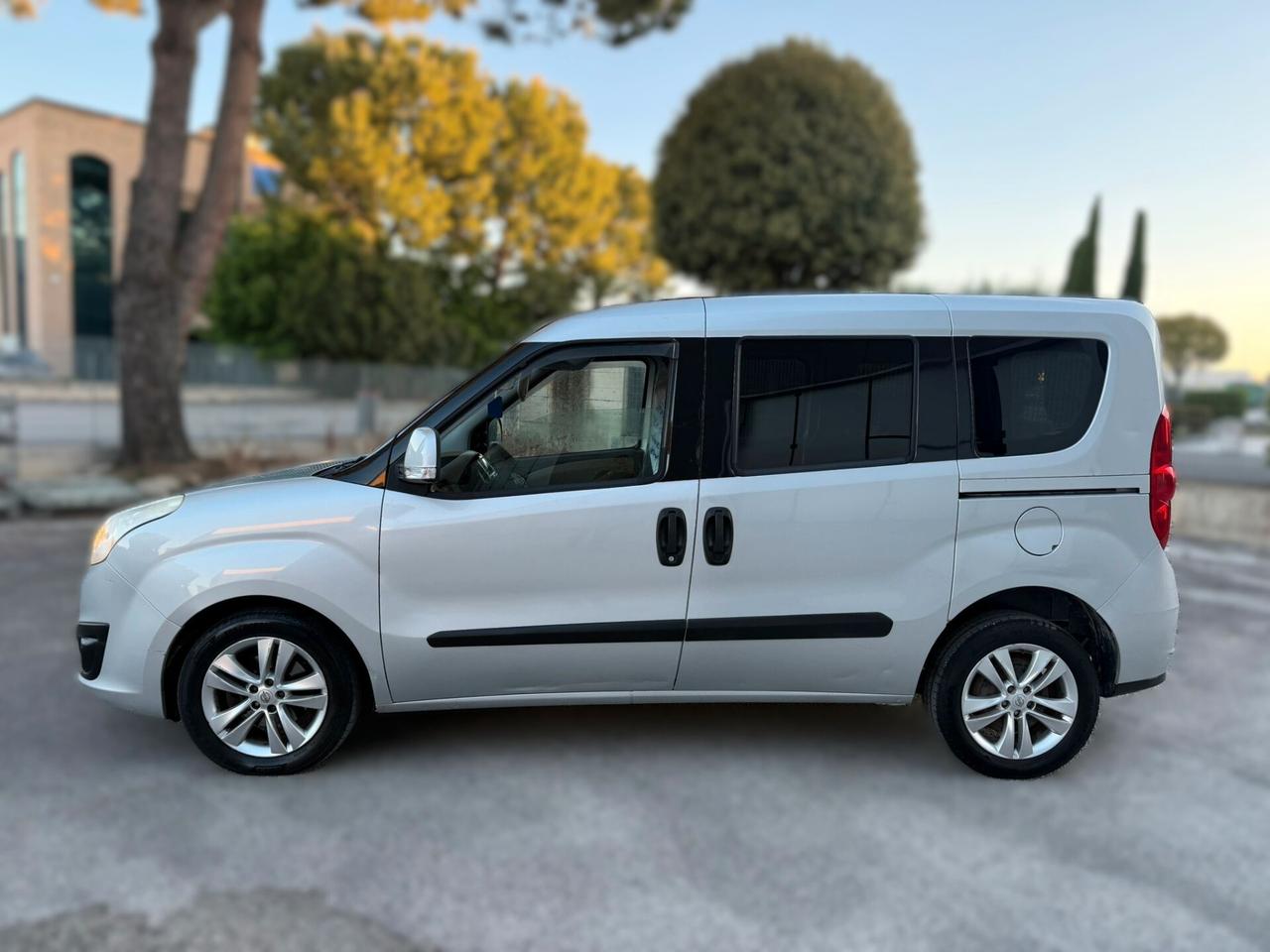 OPEL COMBO TOUR 1.6D 2014 12 MESI DI GARANZIA