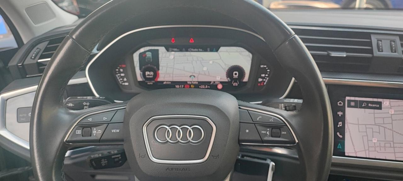 Audi Q3 35 Sportback TDI italiana 2023
