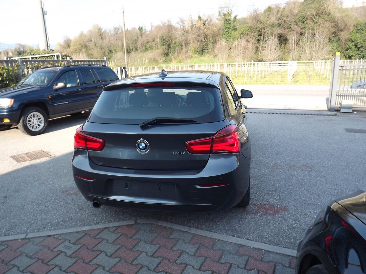 Bmw 118 118i 5p. Advantage