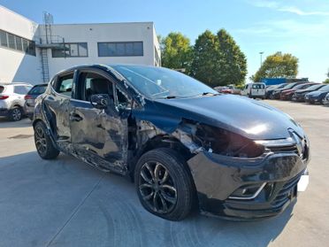 Renault Clio 1.5 dCi 90CV - SINISTRATA