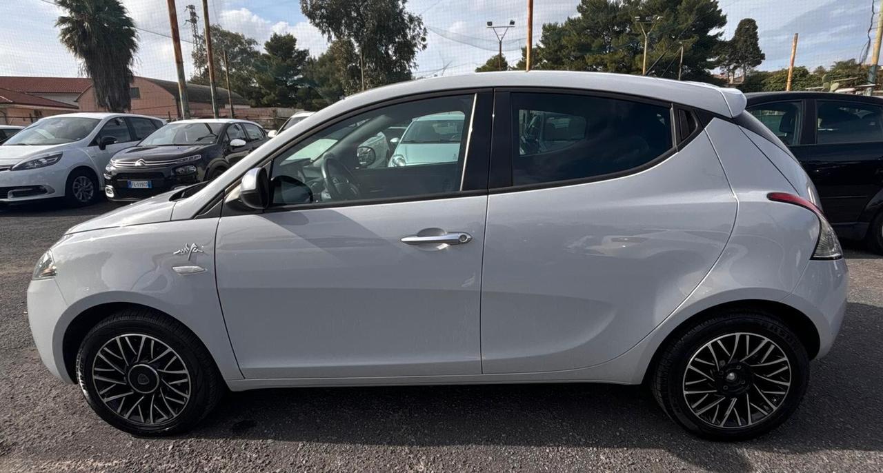 Lancia Ypsilon 1.3 MJT 16V 95 CV 5 porte S&S Mya
