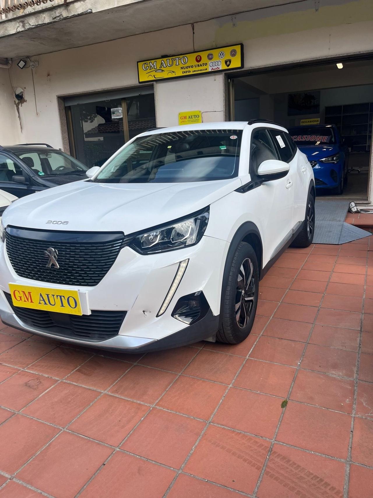 Peugeot 2008 PureTech 100 S&S Allure Pack