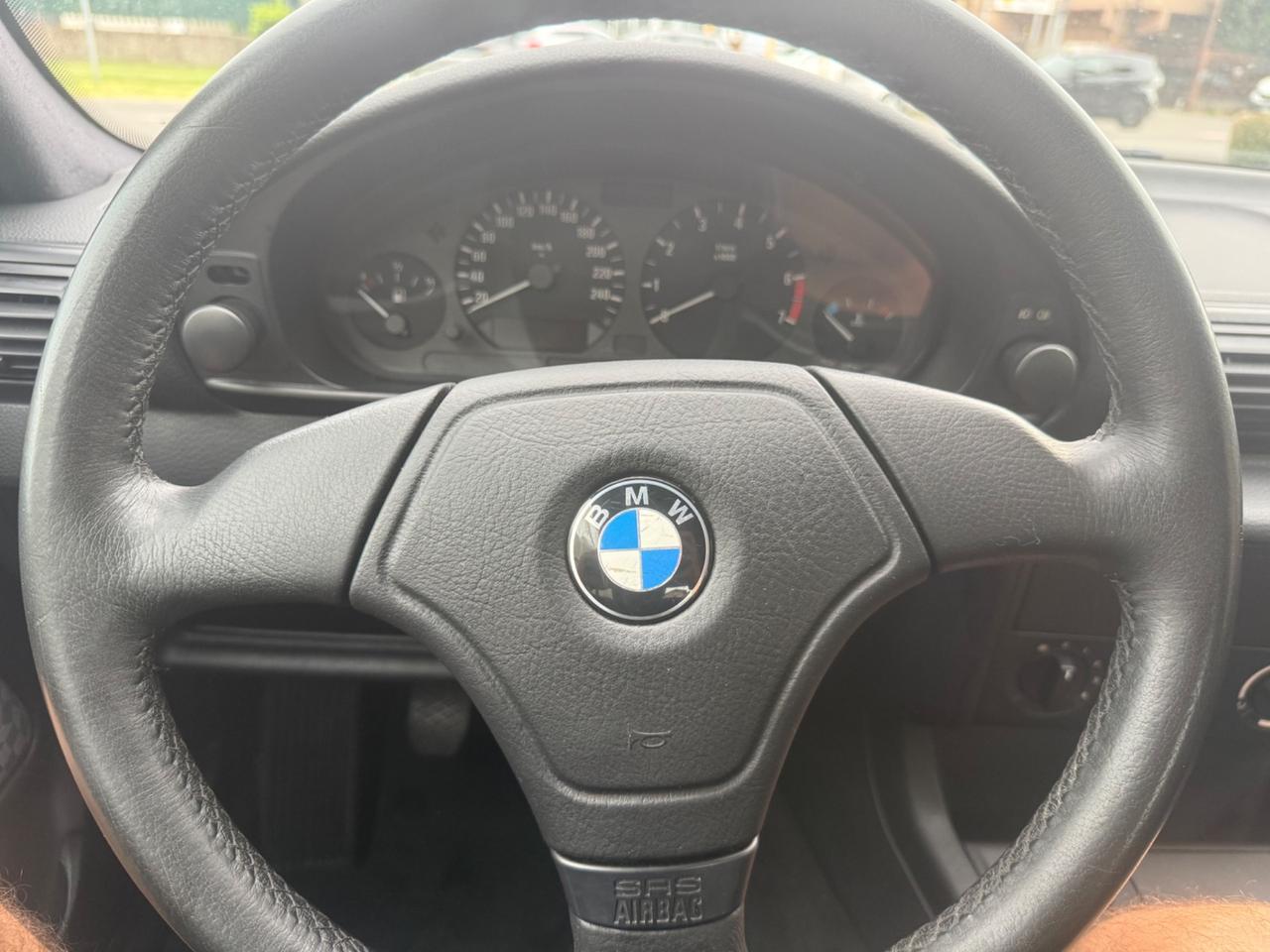 Bmw 316 316i 1.9 cat Compact Carving
