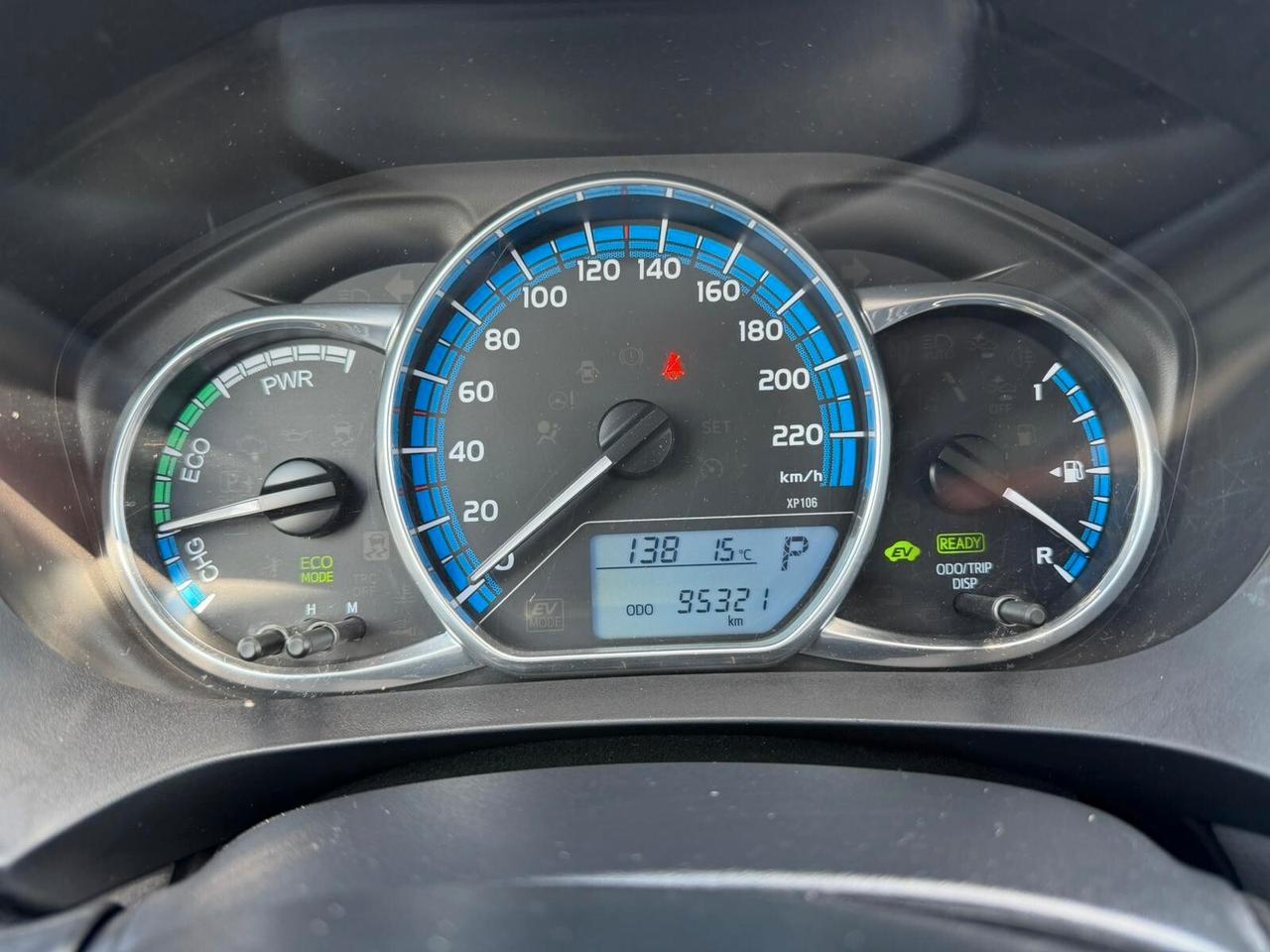 Toyota Yaris 1.5 Hybrid Automatica – GARANZIA 12 MESI!