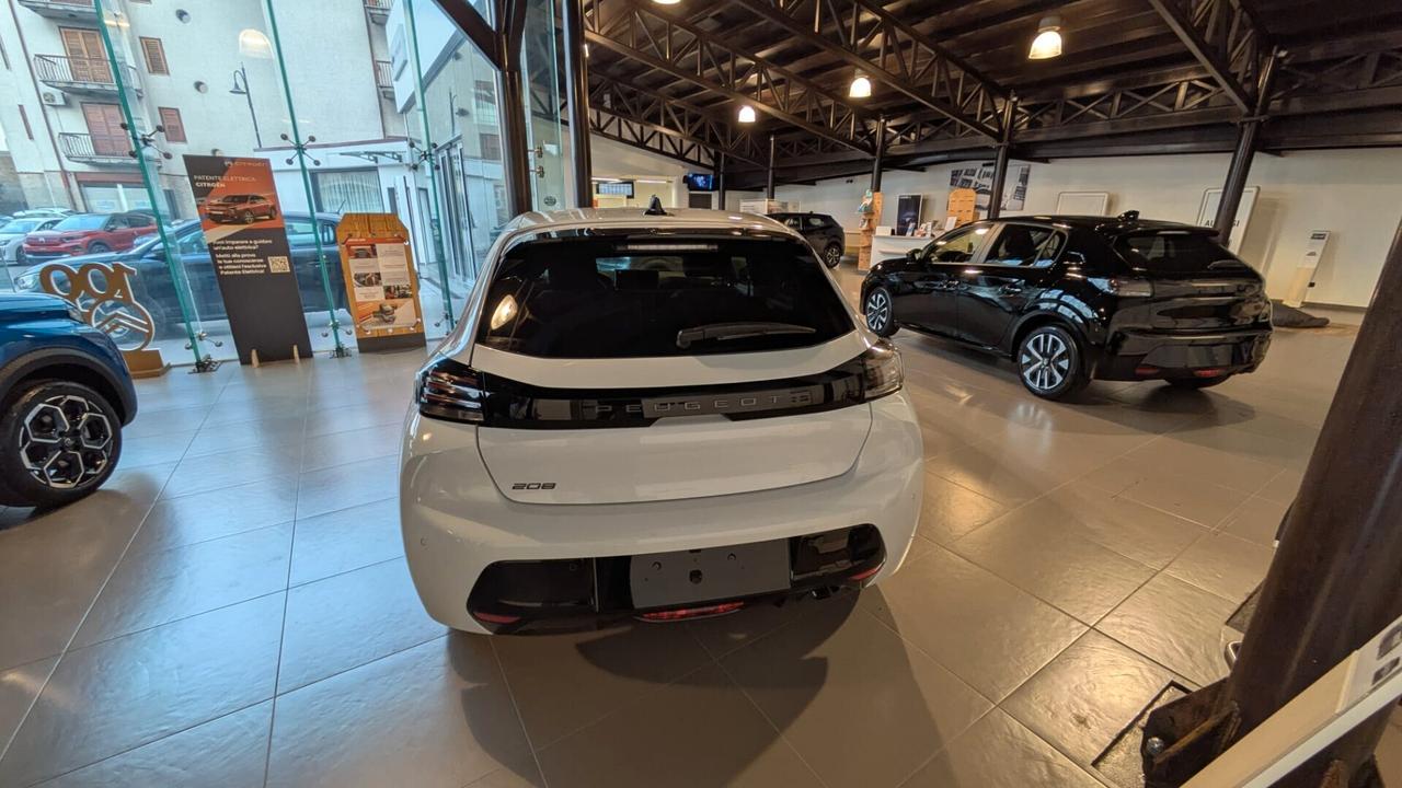 Peugeot 208 100 ALLURE