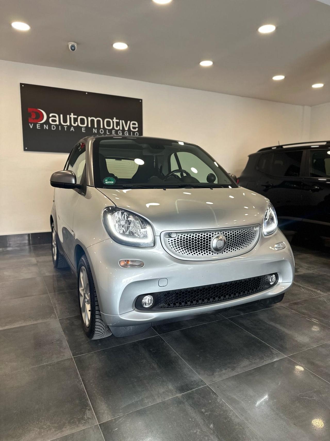 Smart ForTwo 1.0 twinamic Passion 15.000 KM