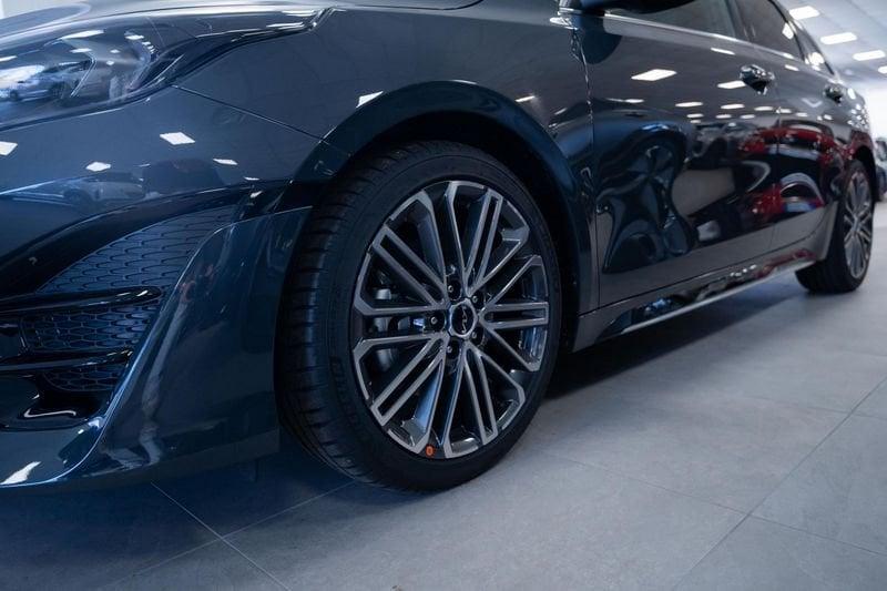 Kia ProCeed 1.5 TGDI DCT GT-LINE SEM