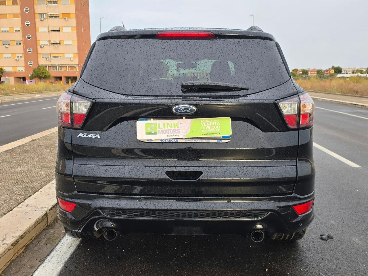 Ford Kuga 1.5 TDCI 120 CV S&S 2WD ST-Line