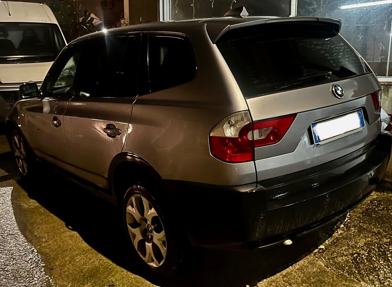 Bmw X3 2.0d cat Futura