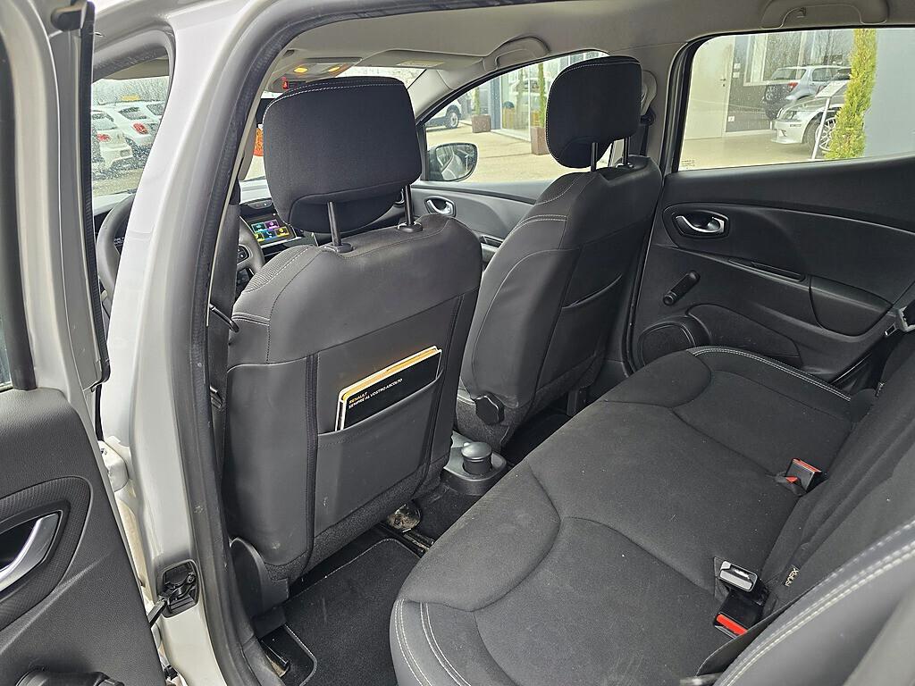 Renault Clio dCi 90 CV 5 Moschino Intens