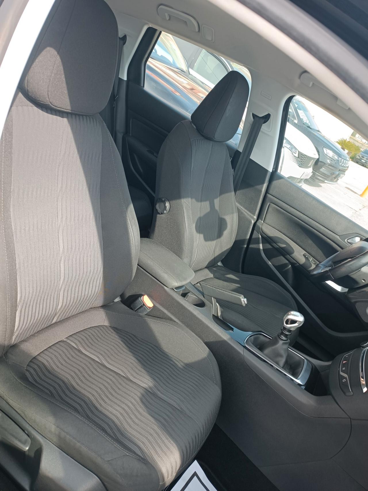 Peugeot 308 120 cv diesel