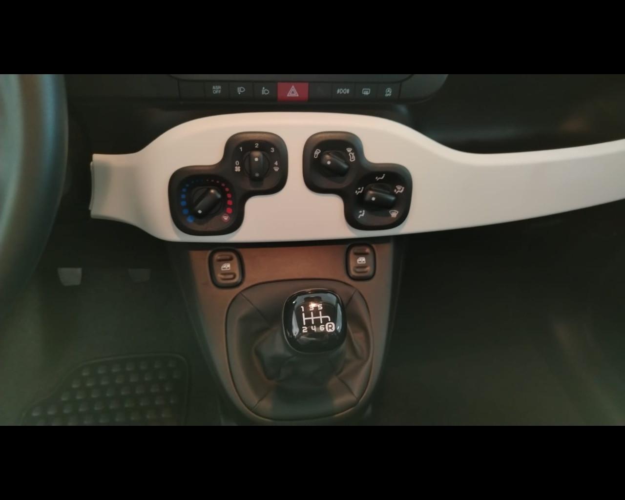 FIAT Pandina - Pandina 1.0 FireFly 65 CV Hybrid Cross