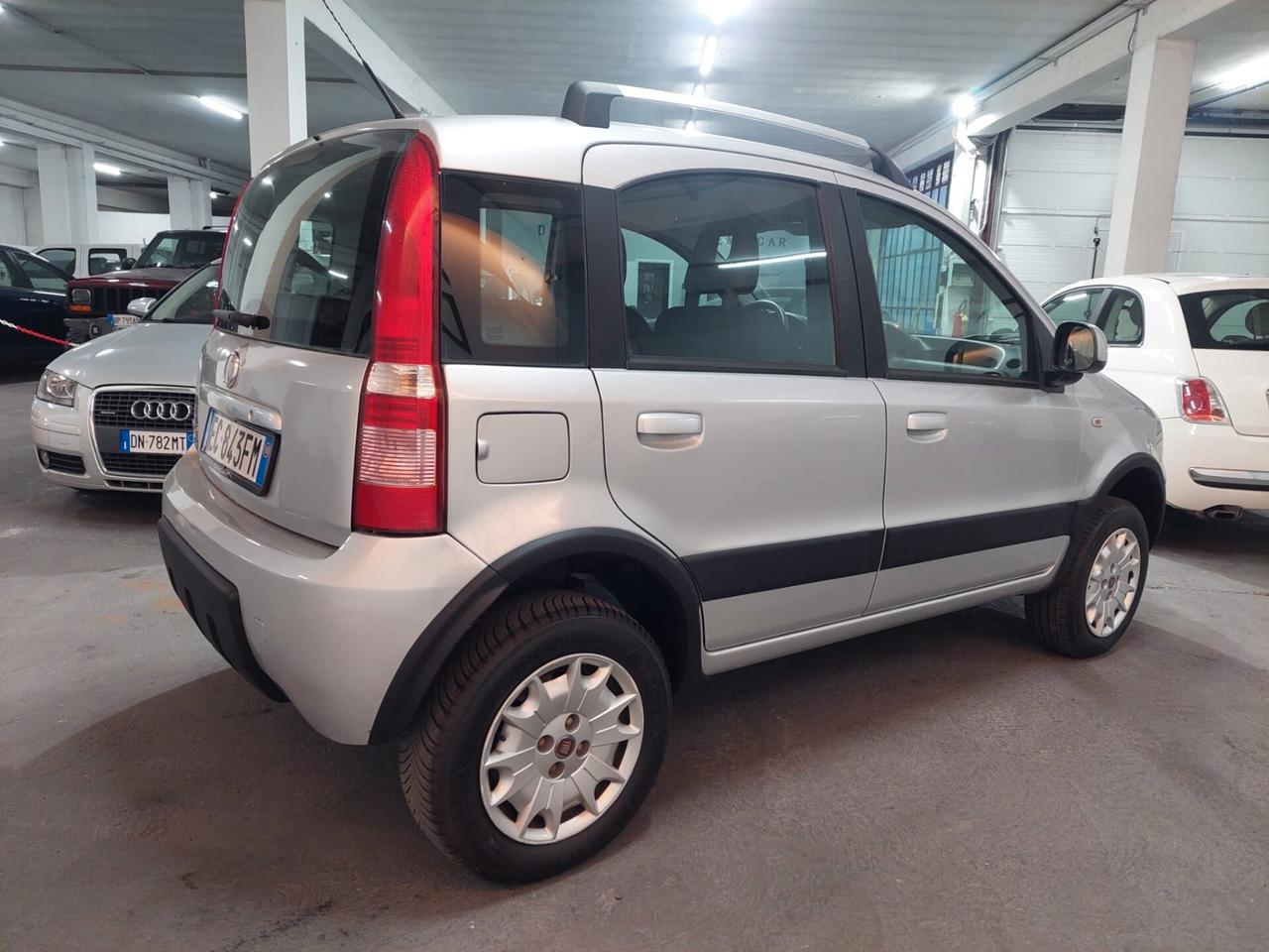 Fiat Panda 1.2 4x4 Glam