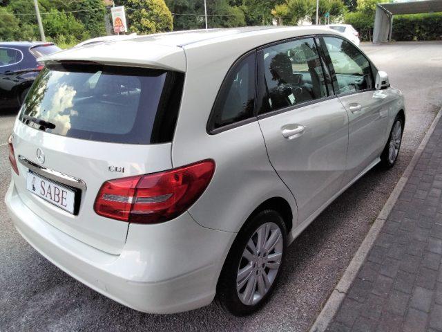 MERCEDES-BENZ B 160 CDI Premium